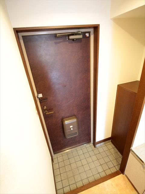 その他　松山市喜与町　ハイツ楡の森　　玄関