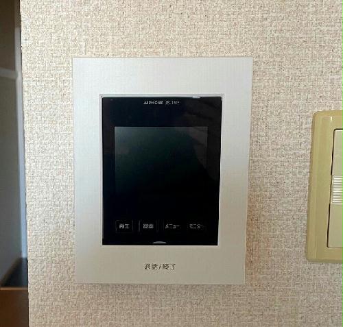 セキュリティ　モニター付きインターフォン