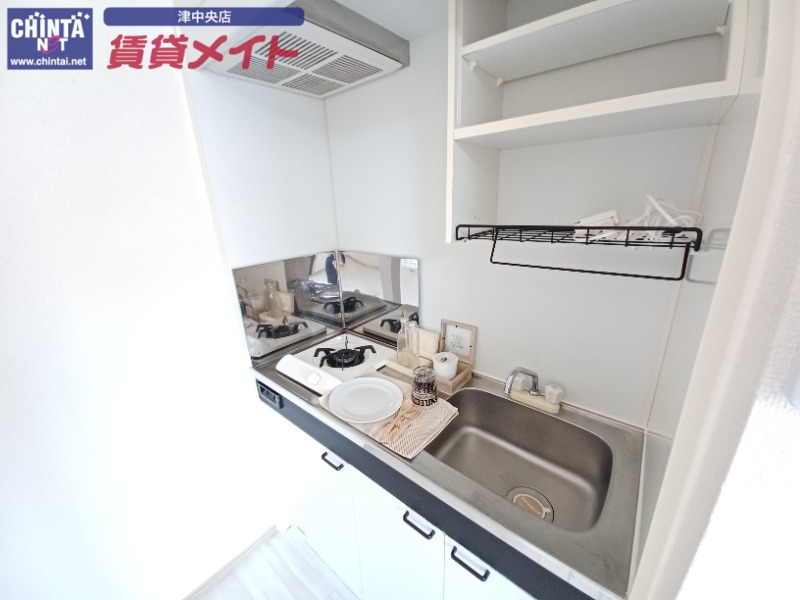 キッチン　同型参考写真