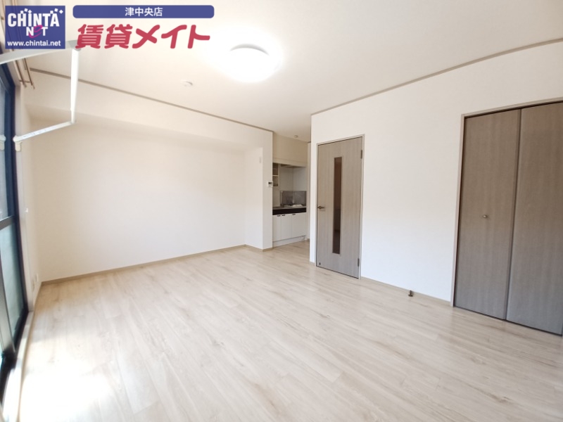 その他部屋・スペース　同物件別室反転タイプ画像