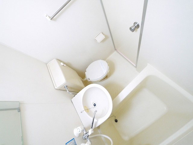 バス・シャワールーム　日々の暮らしに欠かせないお風呂です