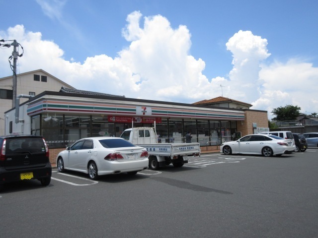 コンビニ　セブンイレブン大川榎津店（コンビニ）まで430m