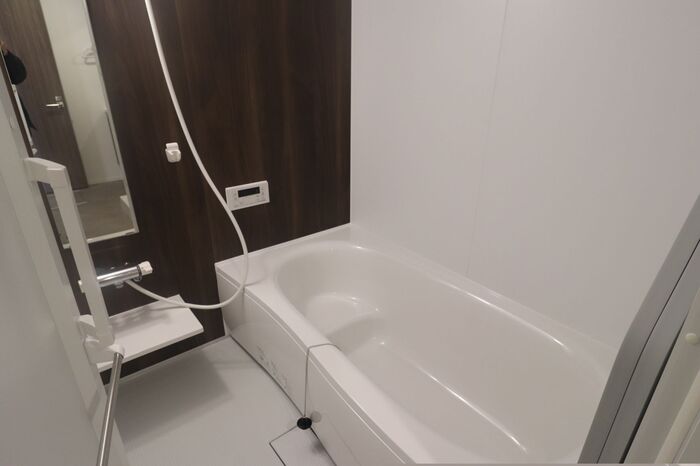 バス・シャワールーム　【クレスト黄金町】