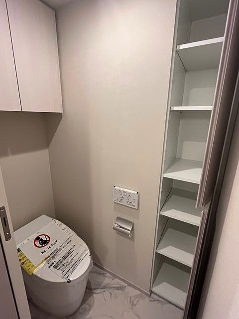 トイレ　※別部屋参考写真