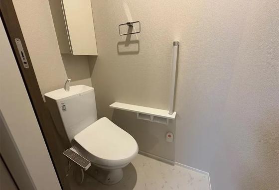 トイレ　ウォシュレット完備！
