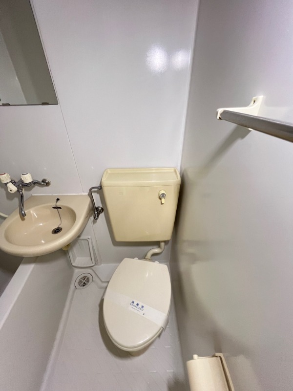 トイレ　※他部屋参考写真