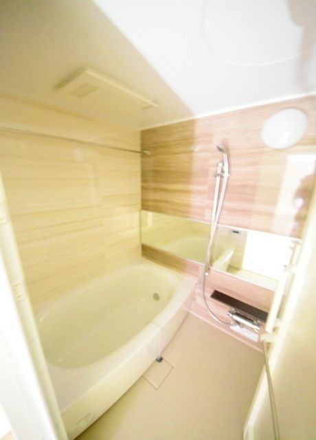 バス・シャワールーム　★★浴室乾燥機完備★★