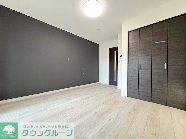 居室・リビング　※写真は同メーカー建築施工例です。