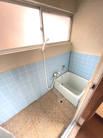 洗面設備　使いやすい洗面所です
