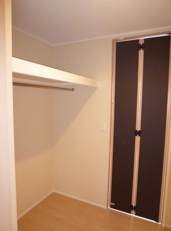 収納　図面と現状に相違がある場合には現状を優先