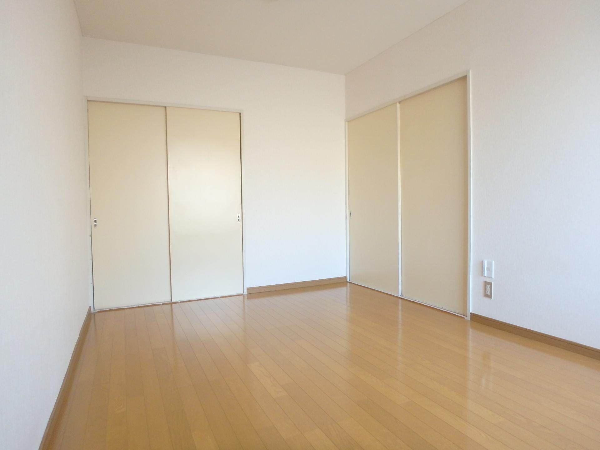 居室・リビング　フローリング７帖の洋室です