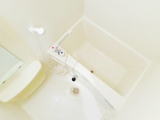 バス・シャワールーム　浴室乾燥機付きバス