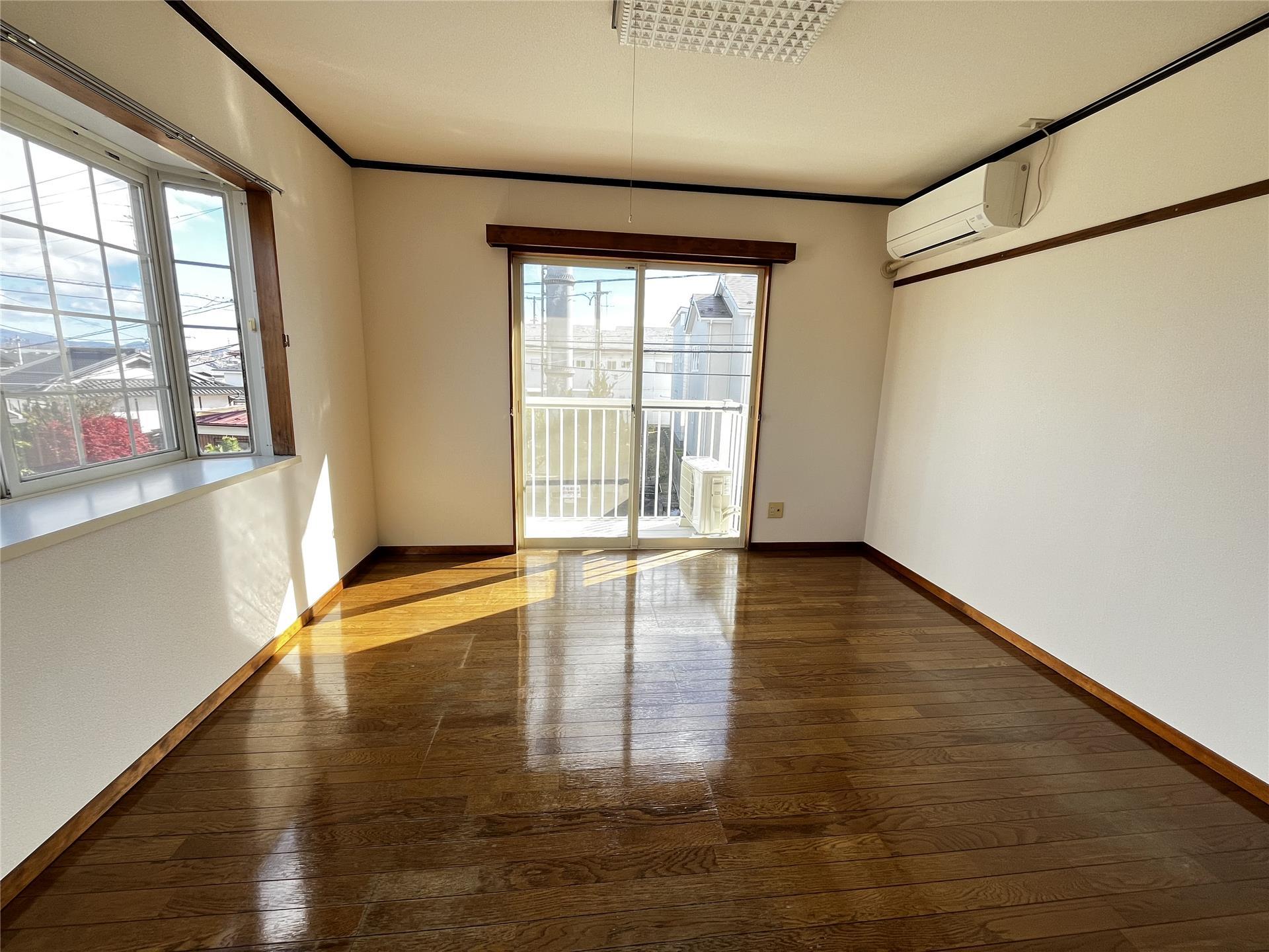 居室・リビング　洋室（角部屋）