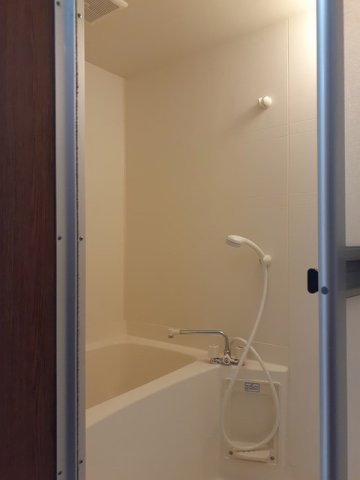 バス・シャワールーム　日々の疲れを癒すお風呂付です