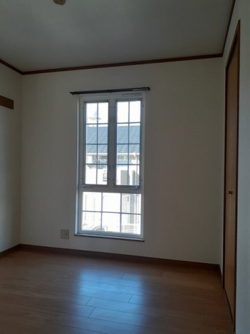 その他部屋・スペース　明るい色調の室内です