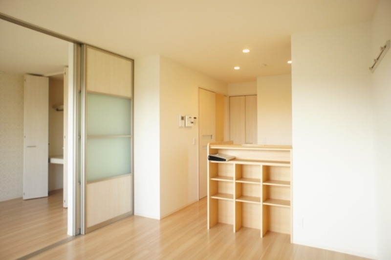 居室・リビング　図面と現状に相違がある場合には現状を優先