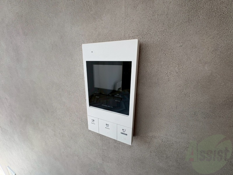 セキュリティ　ＴＶモニター付インターホンです。来客者の顔が見えるので安心！