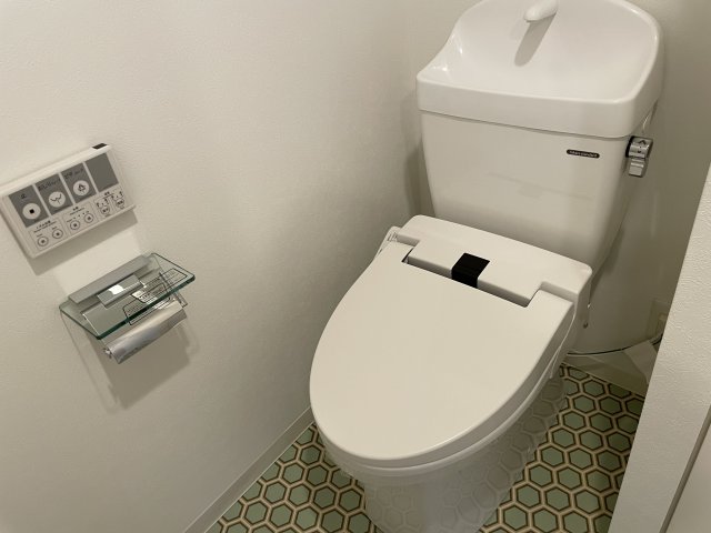 トイレ　Log上野駅前※別号室同タイプ