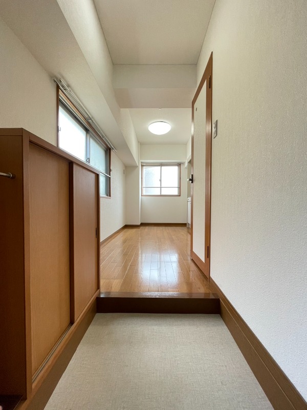 玄関　玄関