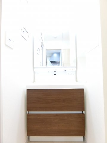 洗面設備　詳細は、RISUMO江坂本店→06-6155-7137まで♪