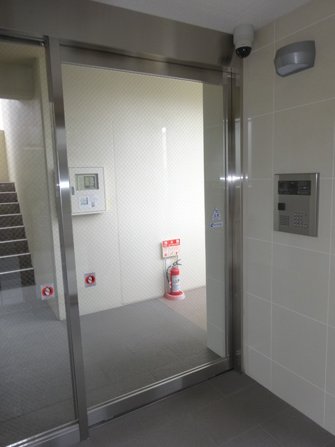 セキュリティ　オートロック付き