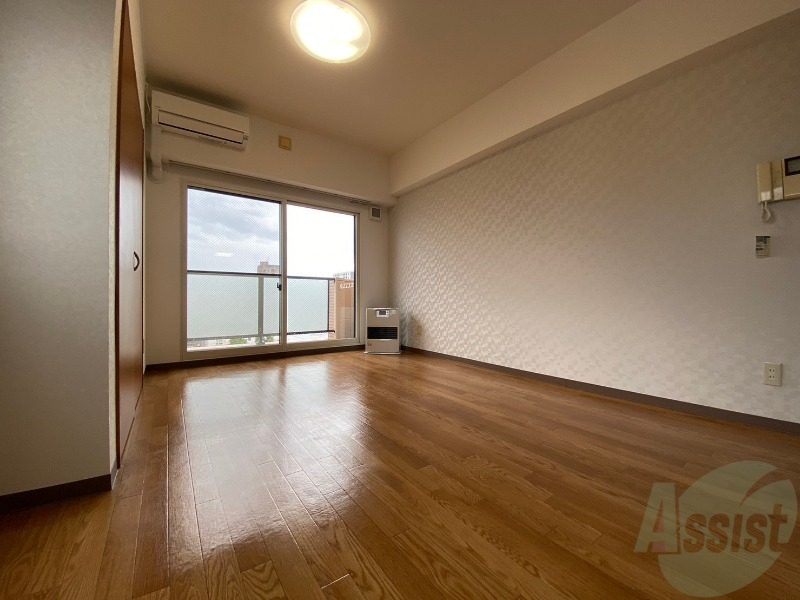 居室・リビング　広くてキレイなお部屋が広がっていて、充実した生活が送れそう。