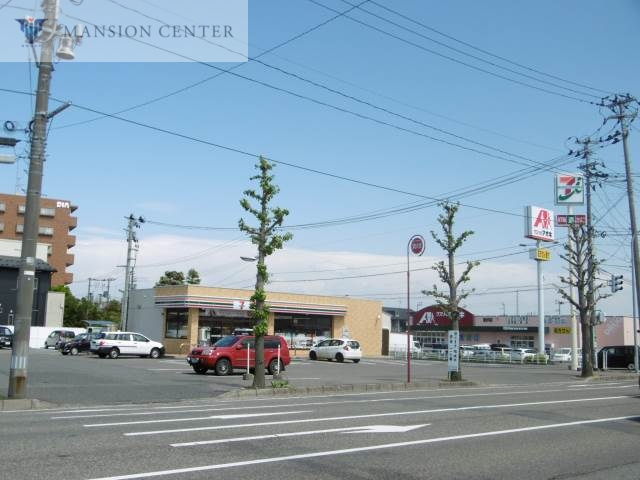 コンビニ　セブンイレブン新潟逢谷内店（コンビニ）まで720m