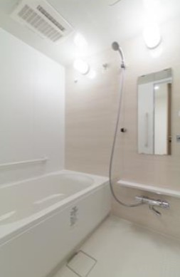 バス・シャワールーム　同タイプのお写真です