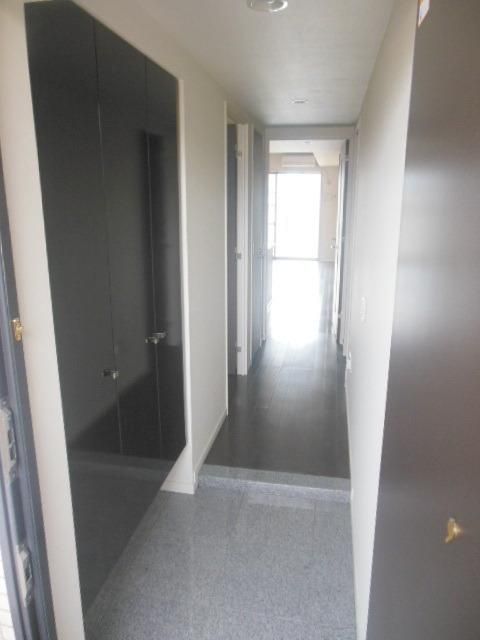 玄関　★お部屋探しは株式会社タウンハウジング東京まで★