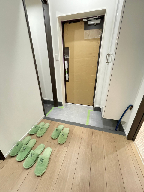 玄関　※写真は２０３号室