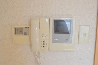 セキュリティ　お問合せはシティホーム海田センター　082-821-2227