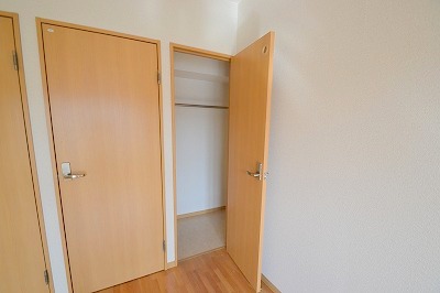 収納　お問合せはシティホーム海田センター　082-821-2227