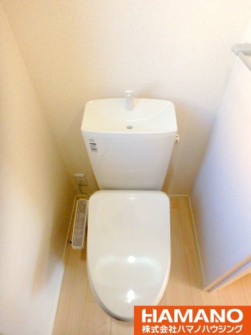 トイレ　トイレもきれいです