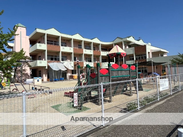 その他　岡崎市総合子育て支援センター（その他）まで750m