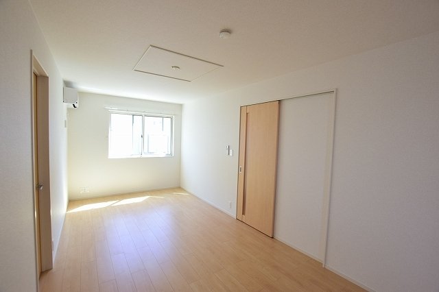 居室・リビング　使いやすいリビングです