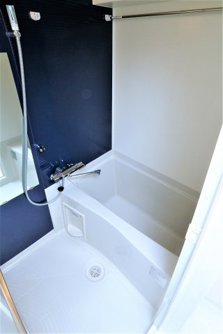 バス・シャワールーム　参考写真（同物件別部屋）