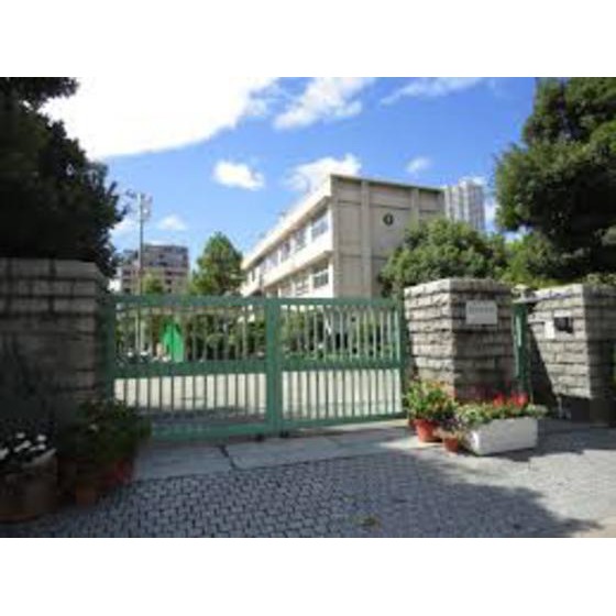 小学校　広島市立幟町小学校（小学校）まで1259m