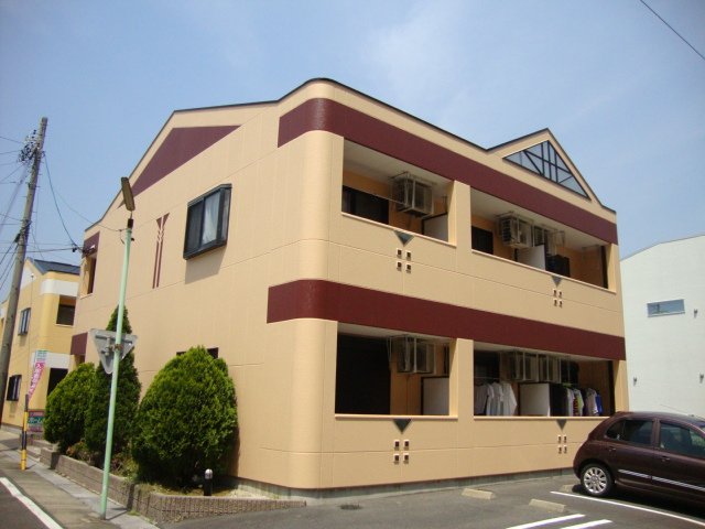 建物外観　外観写真（昼）