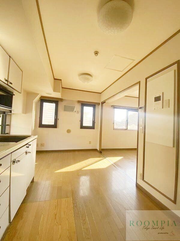 居室・リビング　物件画像