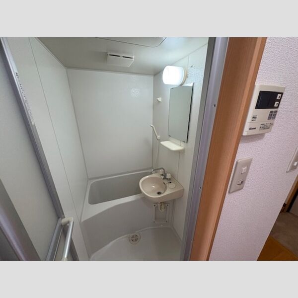 バス・シャワールーム　浴室