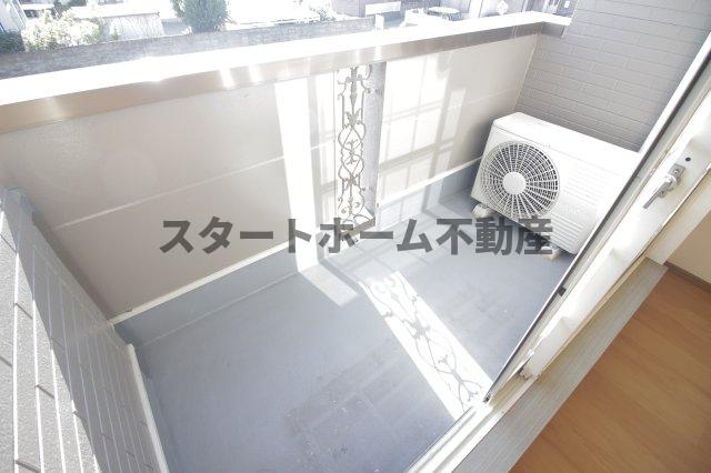 バルコニー　バルコニーがあります