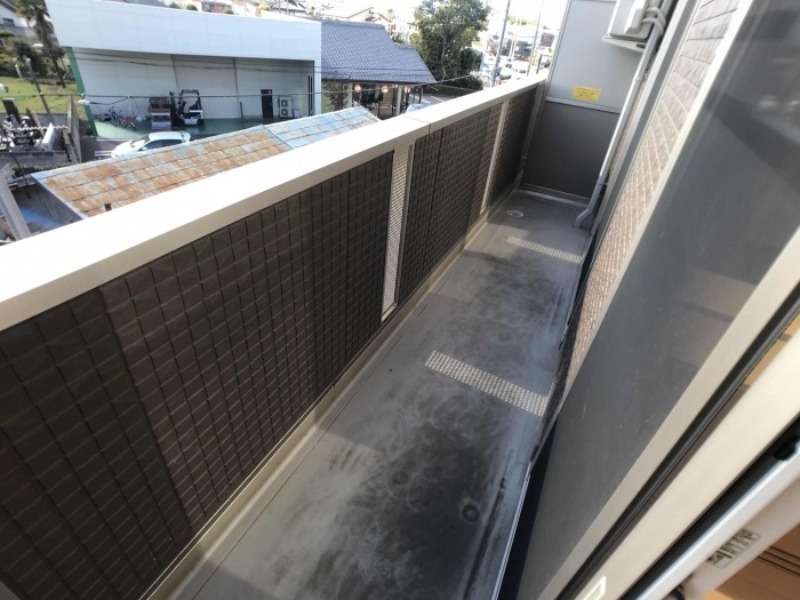 バルコニー　図面と現状に相違がある場合には現状を優先