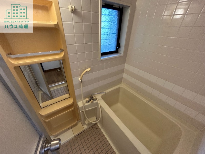 バス・シャワールーム　写真は別号室です。