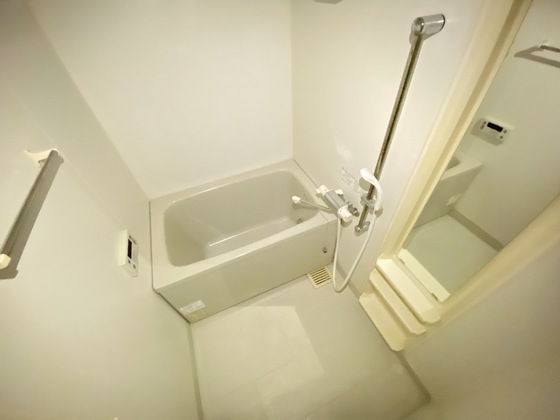 バス・シャワールーム　※別号室の写真です