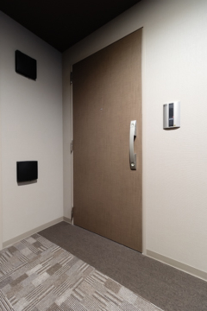 玄関　※写真は同タイプ住戸です。