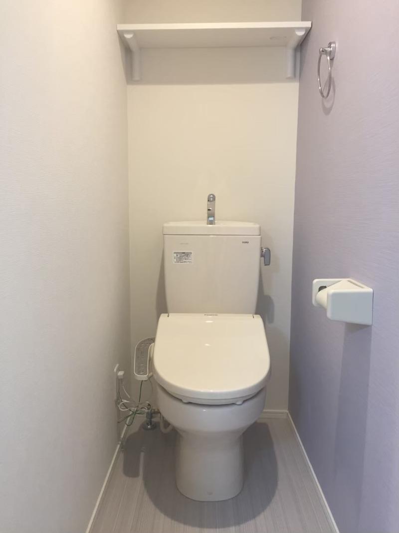 トイレ　温水洗浄便座※同シリーズ物件の写真になります。