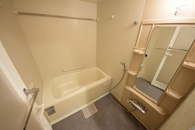 バス・シャワールーム　★バス★