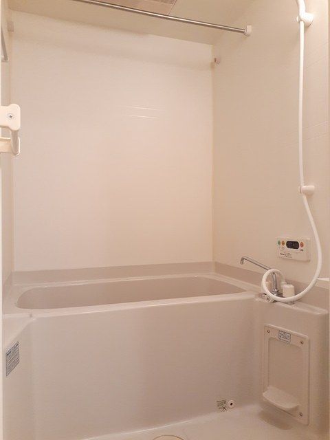 バス・シャワールーム　同物件の別部屋になります。