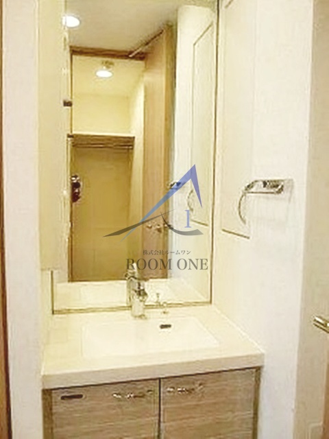 洗面設備　洗面台です。