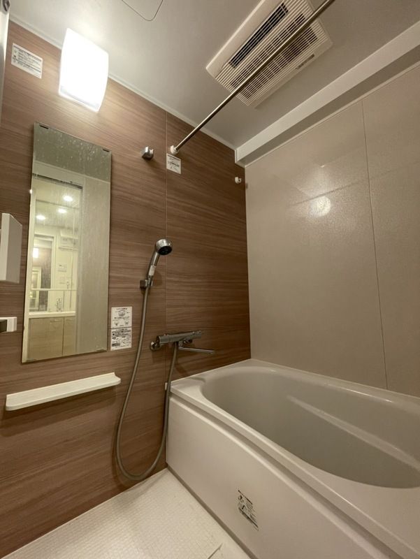 バス・シャワールーム